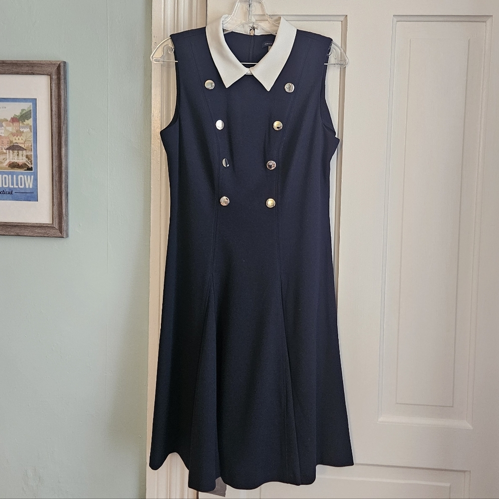 Tommy Hilfiger Navy Sleeveless Dress w/ Contrast Collar – Size 6 NWT